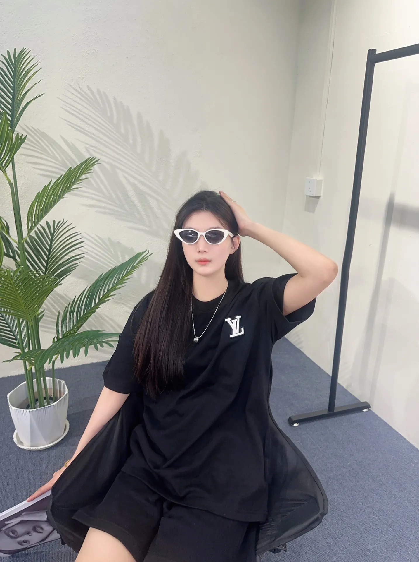 Louis Vuitton/Louis Vuitton 24ss short sleeves with embroidered letters on the chest